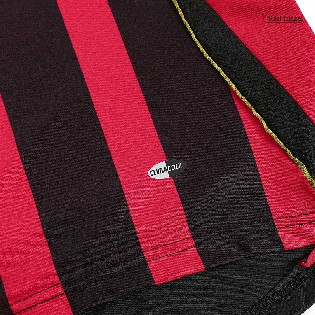 Maillot de football rétro domicile de l'AC Milan 2006/07