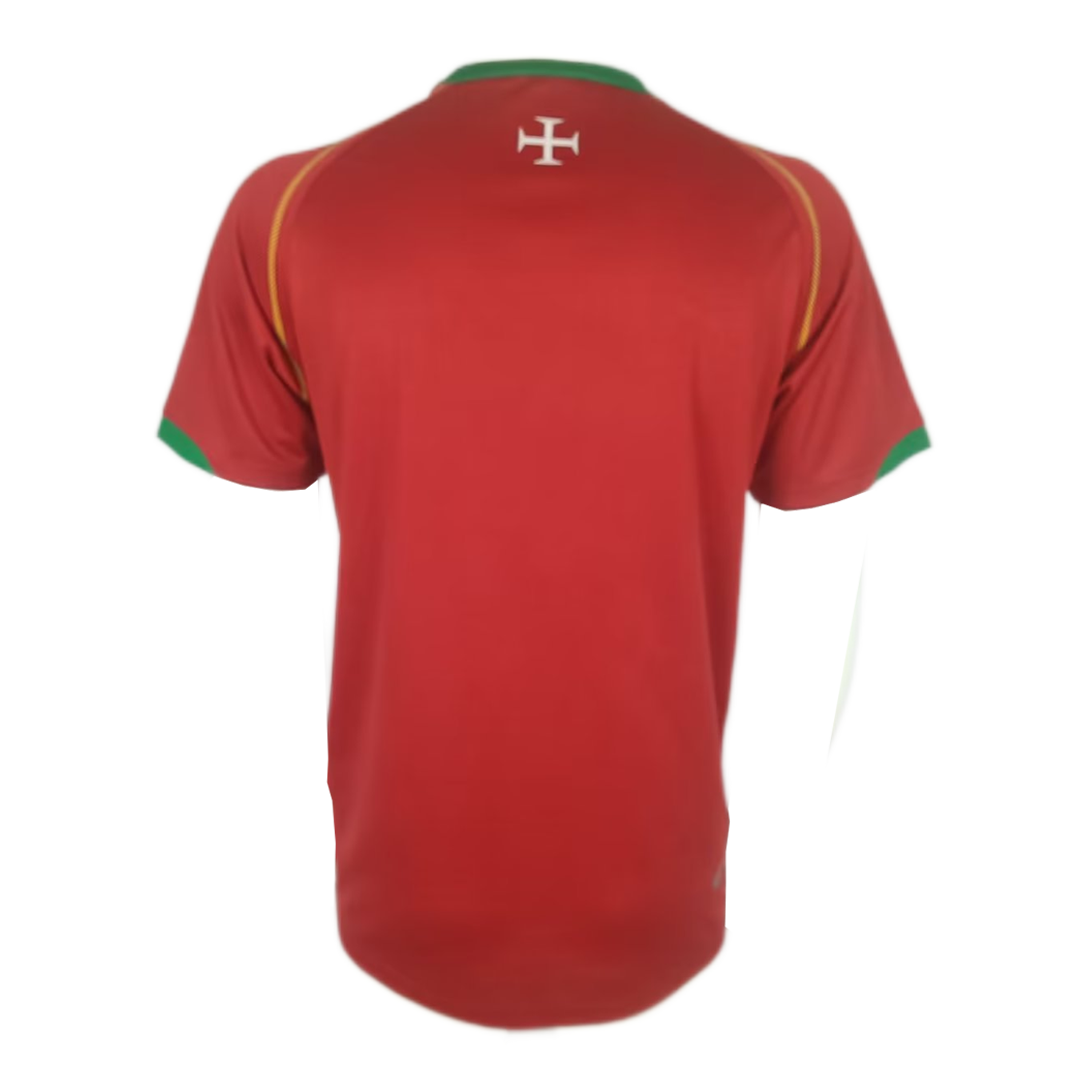 Maillot de football rétro domicile du Portugal 2006