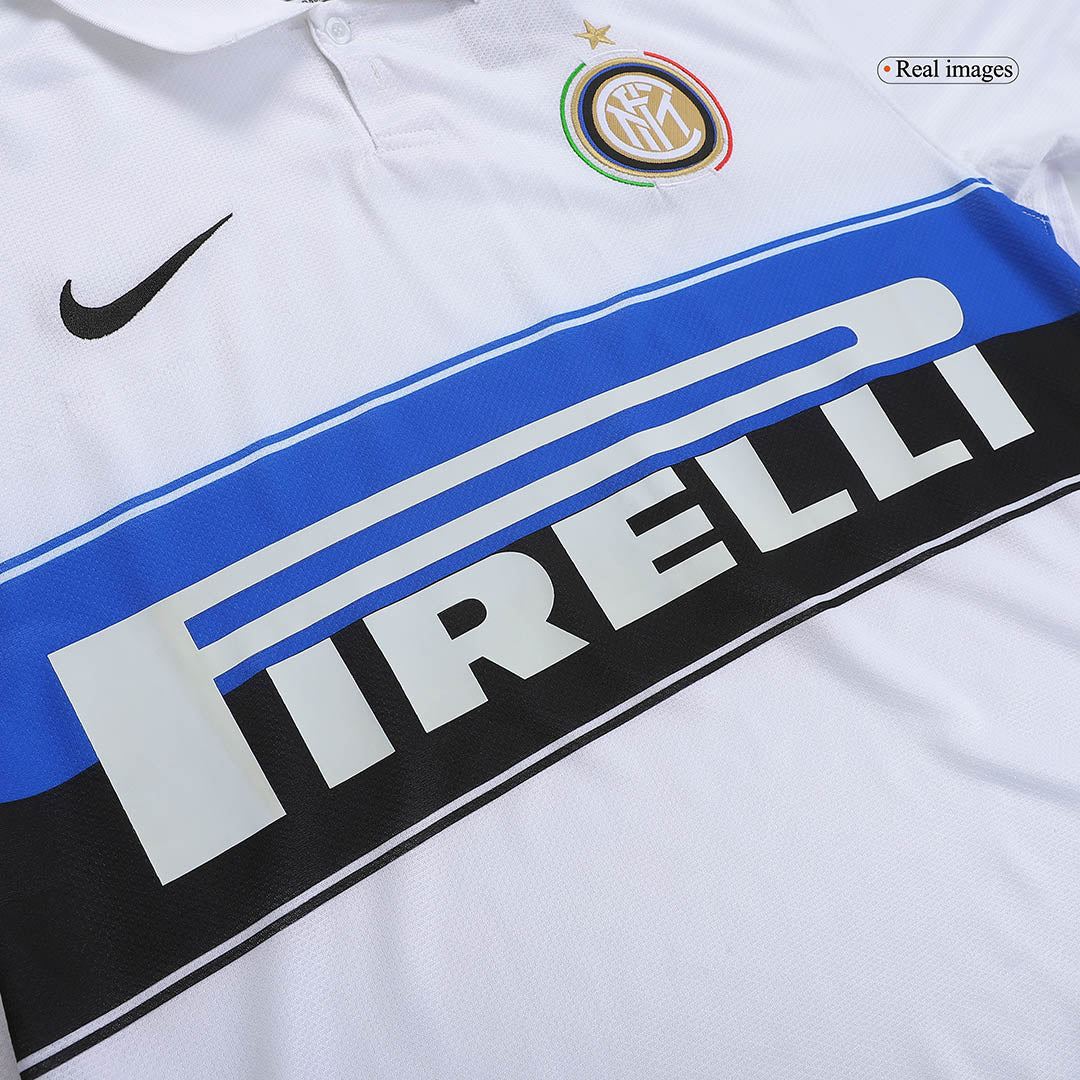 Camiseta retro de fútbol visitante del Inter de Milán 2009/10