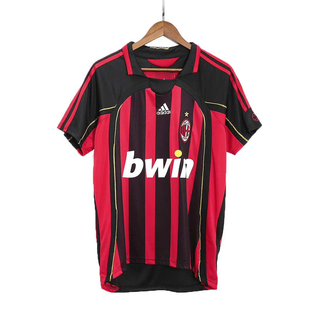 Maillot de football rétro domicile de l'AC Milan 2006/07