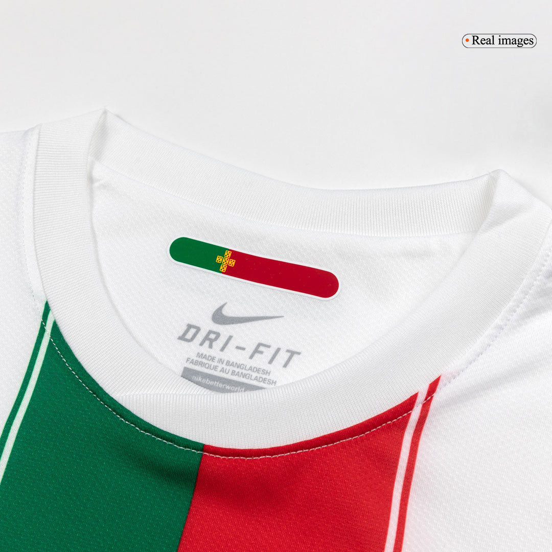 Camiseta retro de fútbol de visitante de Portugal 2010