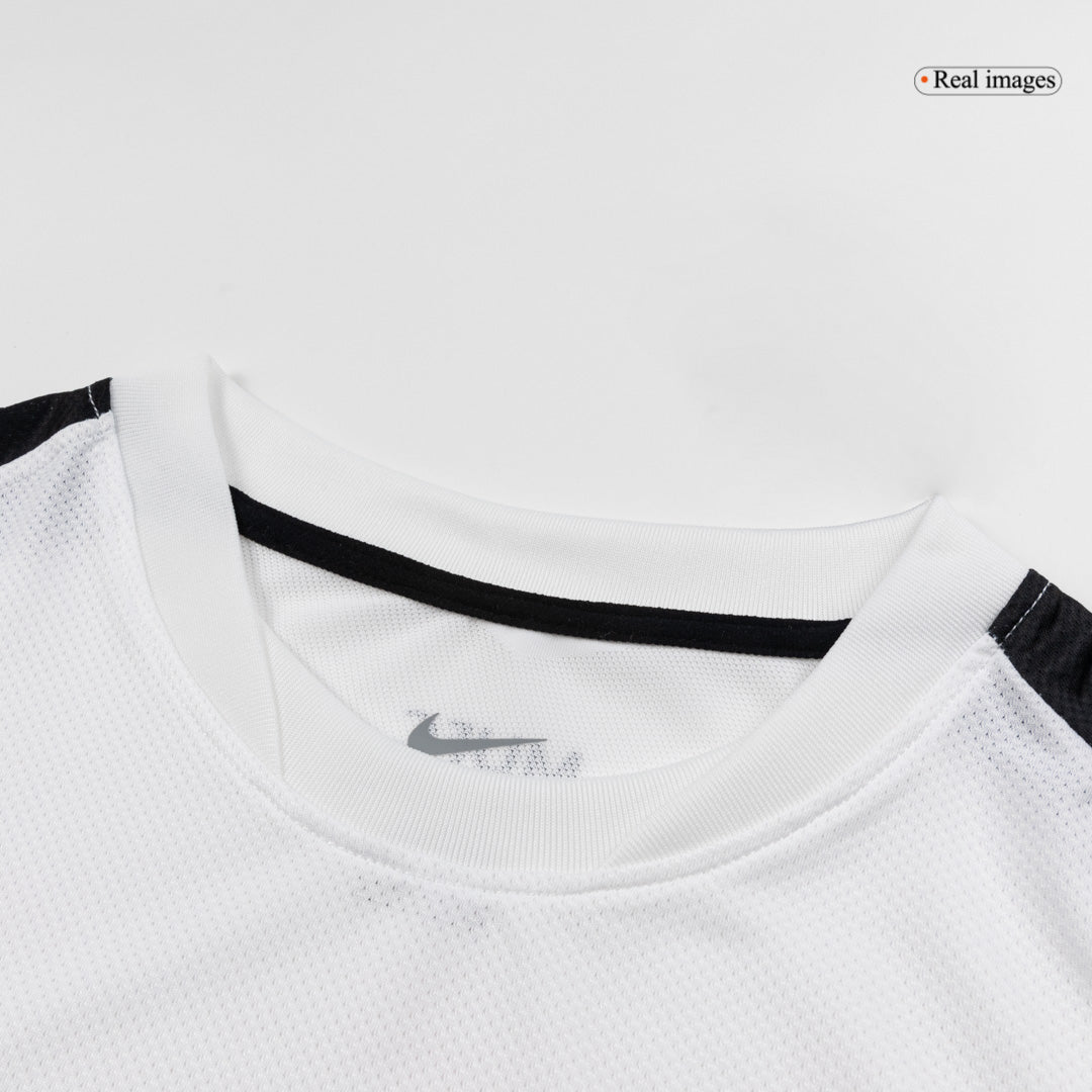 Camiseta retro de fútbol visitante del Manchester United 2010/11