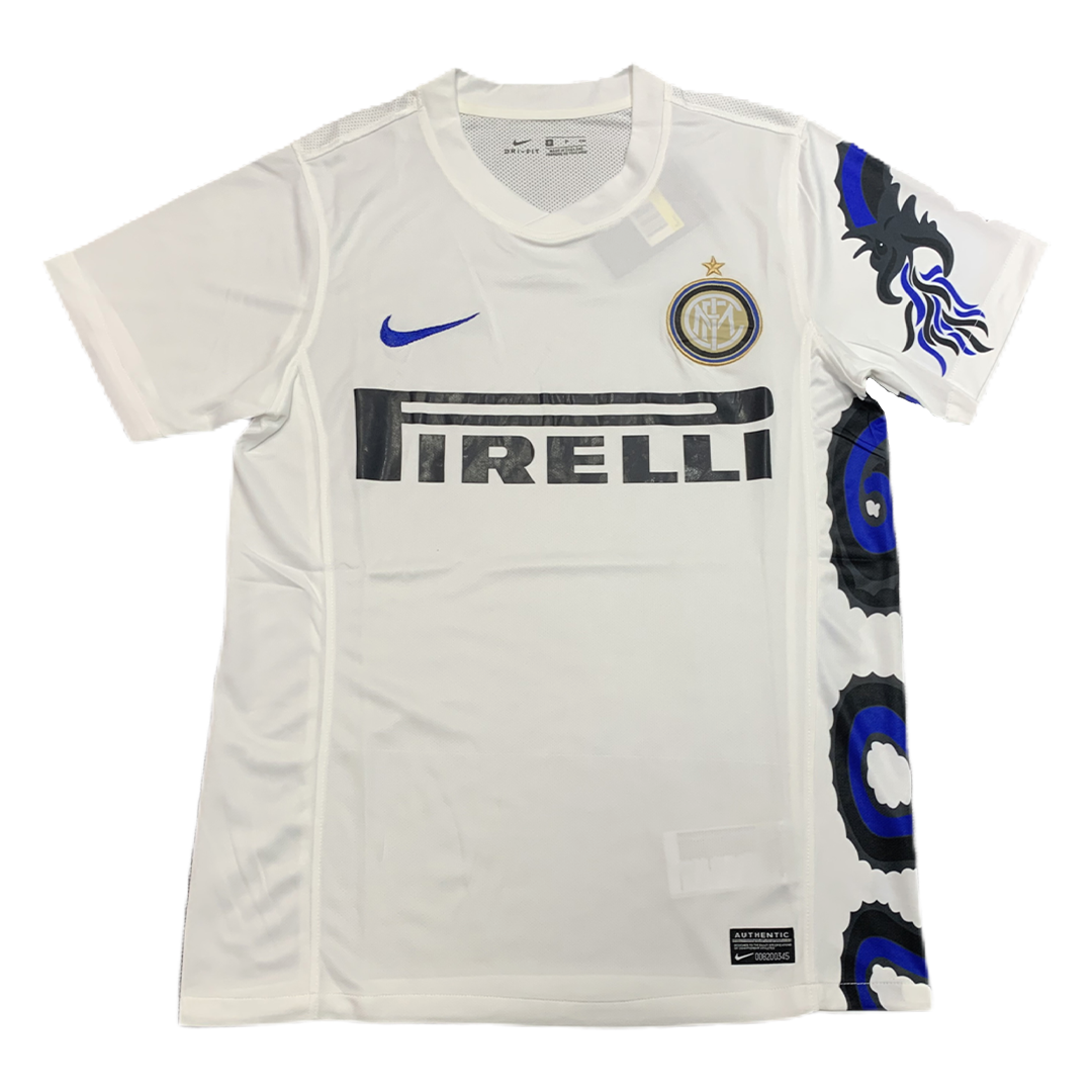 Camiseta retro de fútbol visitante del Inter de Milán 2010/11