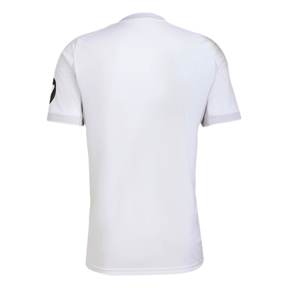Camiseta de fútbol local del Real Madrid 2025/26