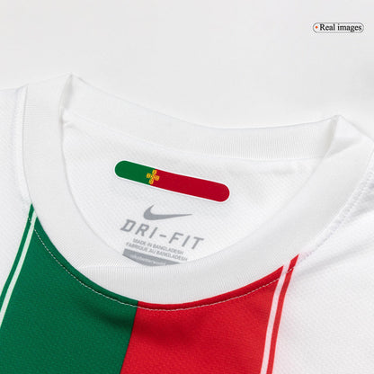Camiseta retro de fútbol de visitante de Portugal 2010