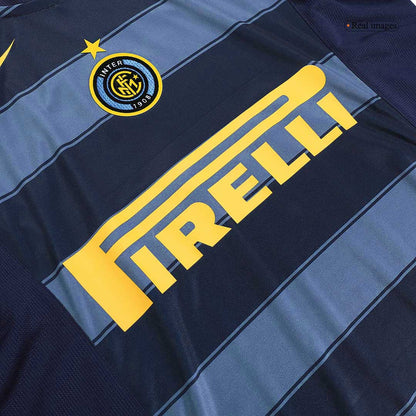 Camiseta retro de fútbol de visitante del Inter de Milán 2004/05