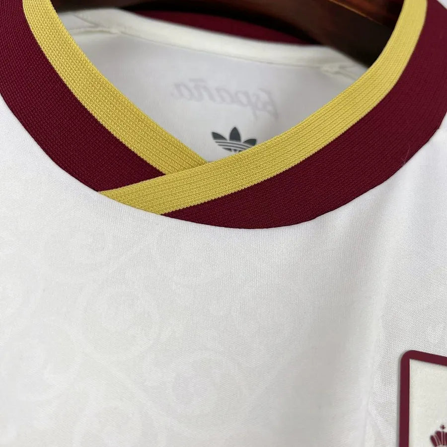 Camiseta de visitante de España para el Mundial 2026, color blanco.